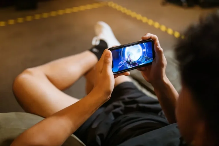 Best Mobile Games for Short Daily Challenges