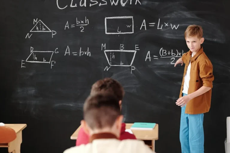 Math Lessons Explained: Gaming Search Intent, Features, and Alternatives